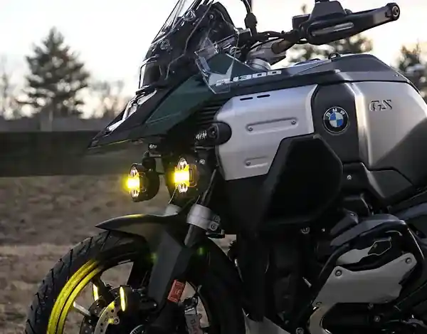 Ofertă Upper Driving Light Mount Black