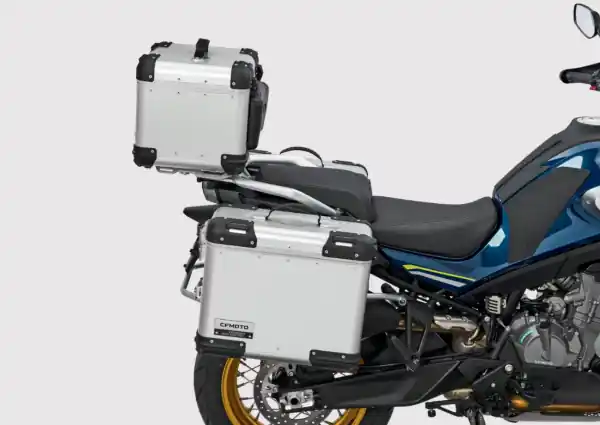 Retur gratuit SET BAGAJ MOTO CFMOTO 800MT / 450MT / 700MT – ALUMINIU, ARGINTIU
