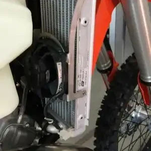 Vezi acum Protectii radiatori KTM 17-19 Outsider